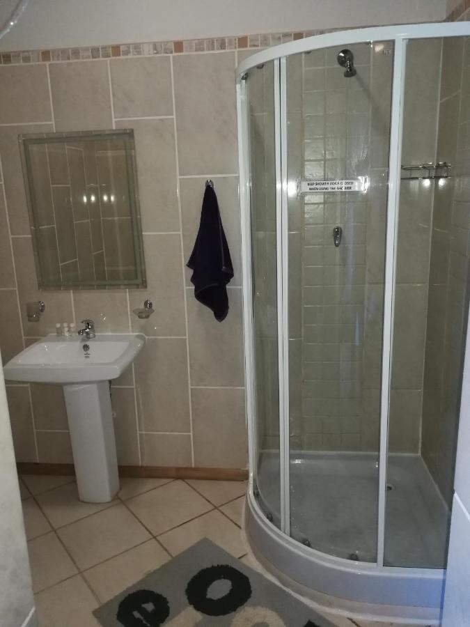 Bougain Villa Guesthouse Winburg 外观 照片