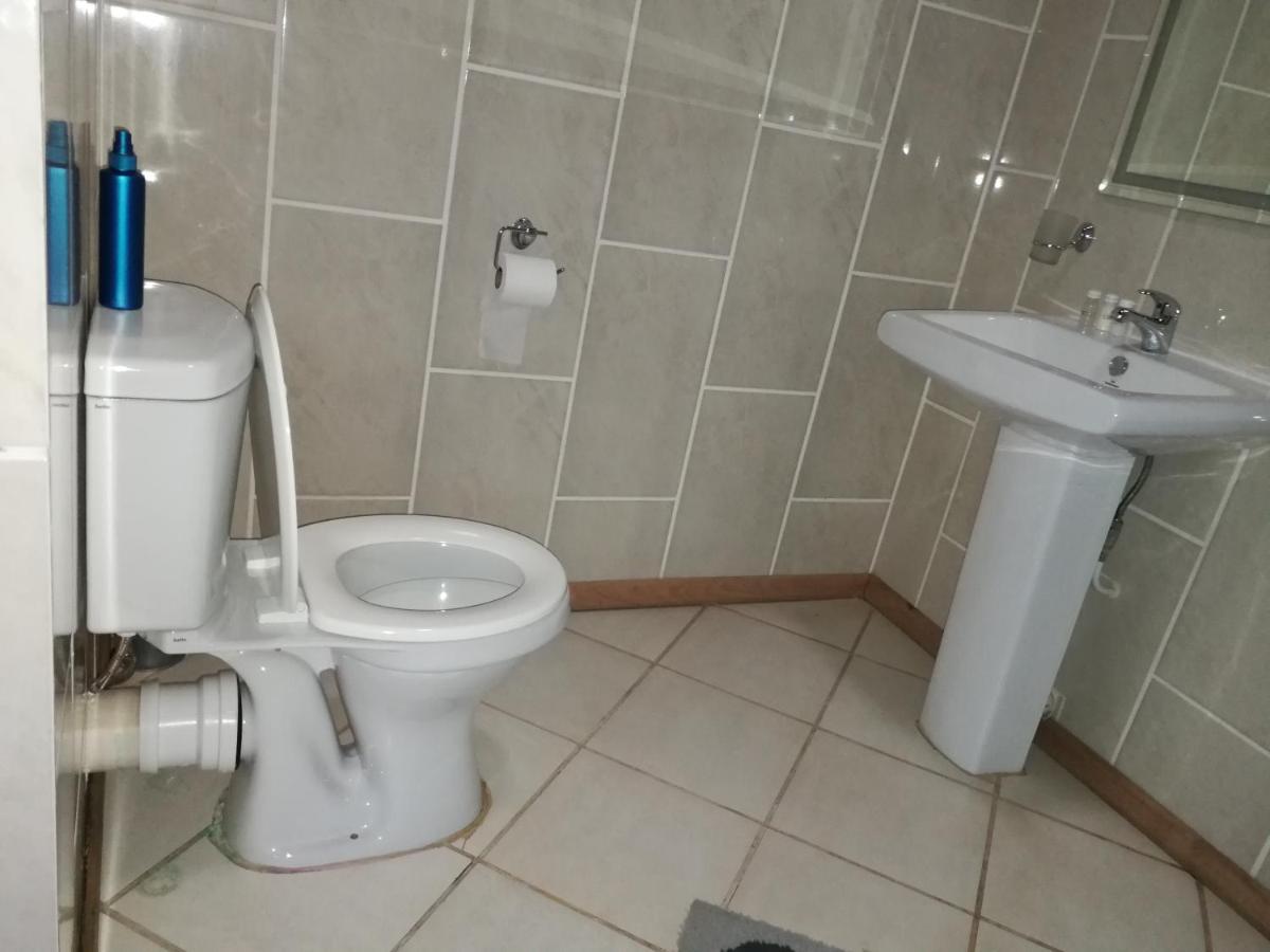 Bougain Villa Guesthouse Winburg 外观 照片